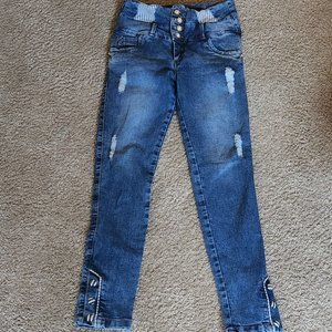 Colombian butt-lift jeans